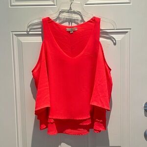 Gianni Bini Cold Shoulder Neon Red Orange Flowy Cropped Top Size Large, Ruffle